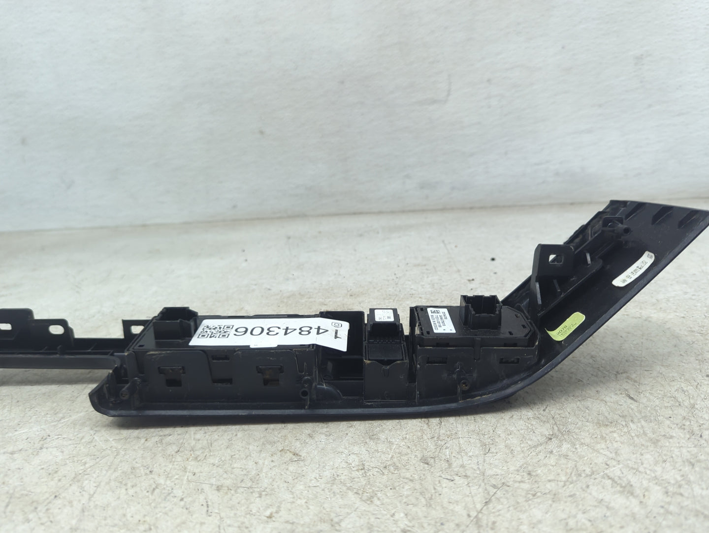 2014-2019 Chevrolet Silverado 1500 Master Power Window Switch Replacement Driver Side Left P/N:23154700 SANAE7831B Fits OEM 