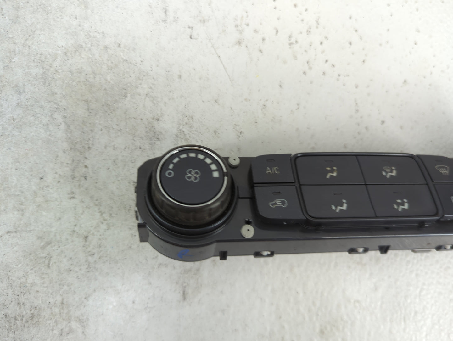 2014-2019 Chevrolet Silverado 1500 Climate Control Module Temperature AC/Heater Replacement P/N:84164475 815372982 Fits OEM 