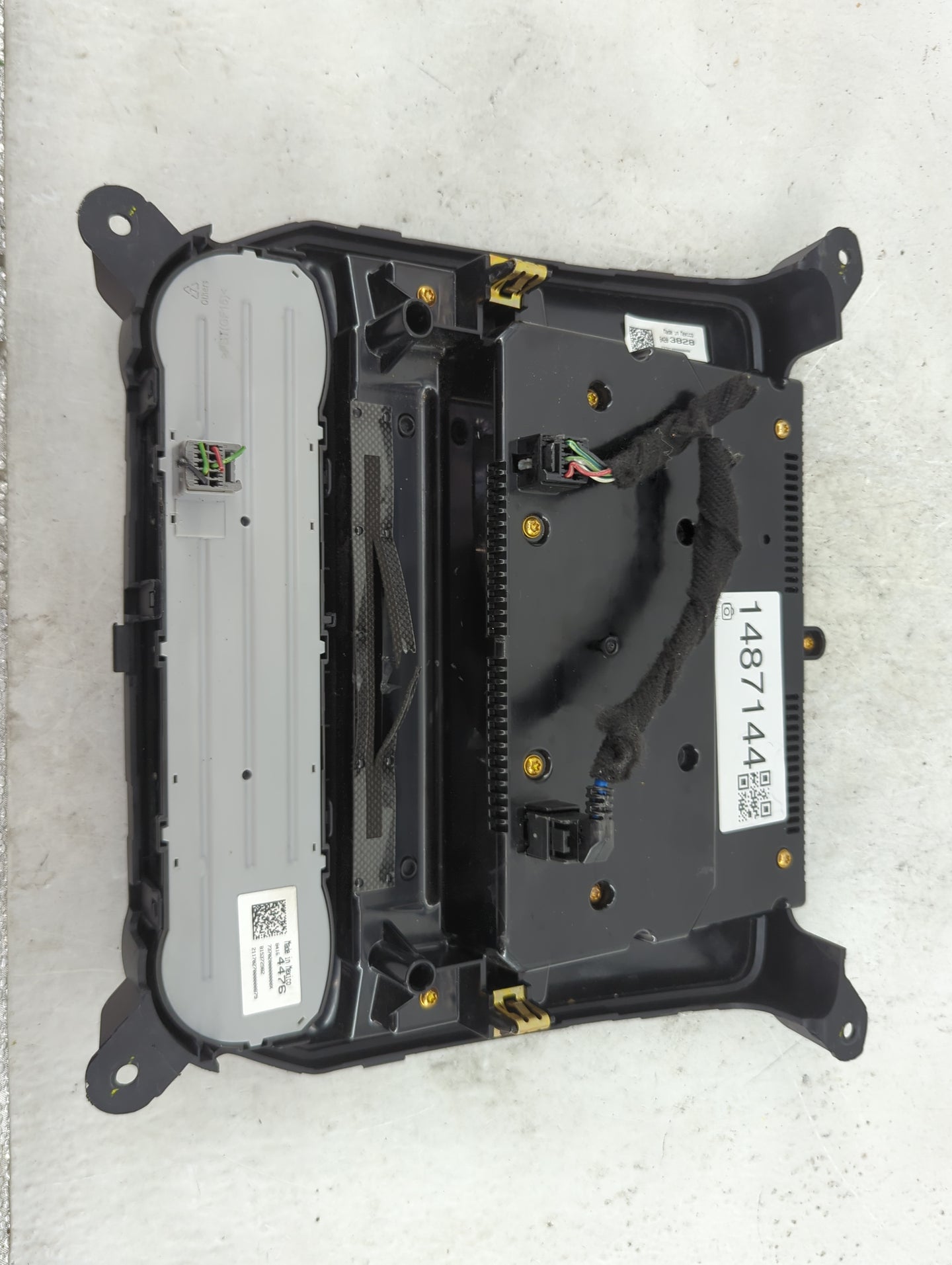 2016-2019 Chevrolet Silverado 1500 Radio Control Panel 1487144 - Oemusedautoparts1.com
