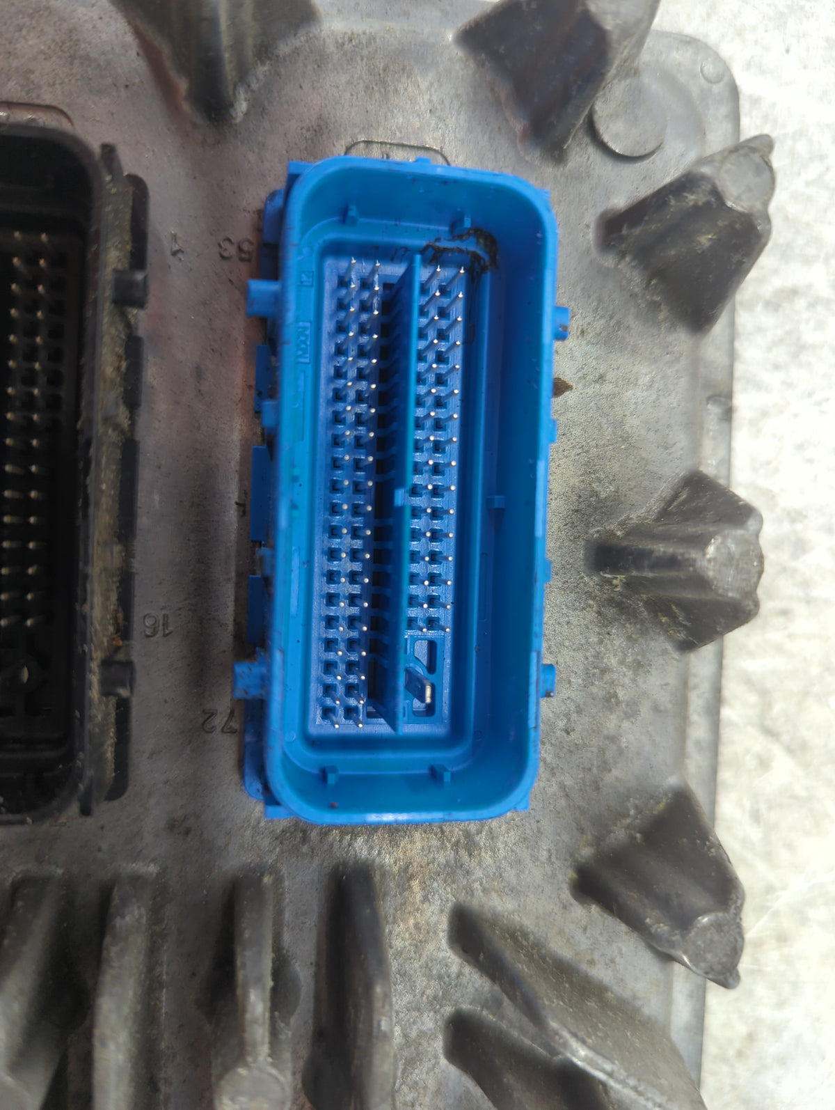 2016-2018 Chevrolet Silverado 1500 PCM Engine Control Computer ECU ECM PCU OEM P/N:12678939 12674052 Fits Fits 2016 2017 201