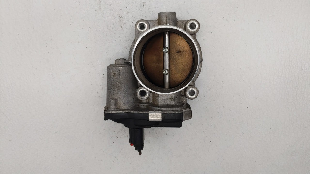 2016-2019 Chevrolet Silverado 1500 Throttle Body P/N:12669536AA 12676296AA, 12676296A Fits Fits 2016 2017 2018 2019 OEM Used