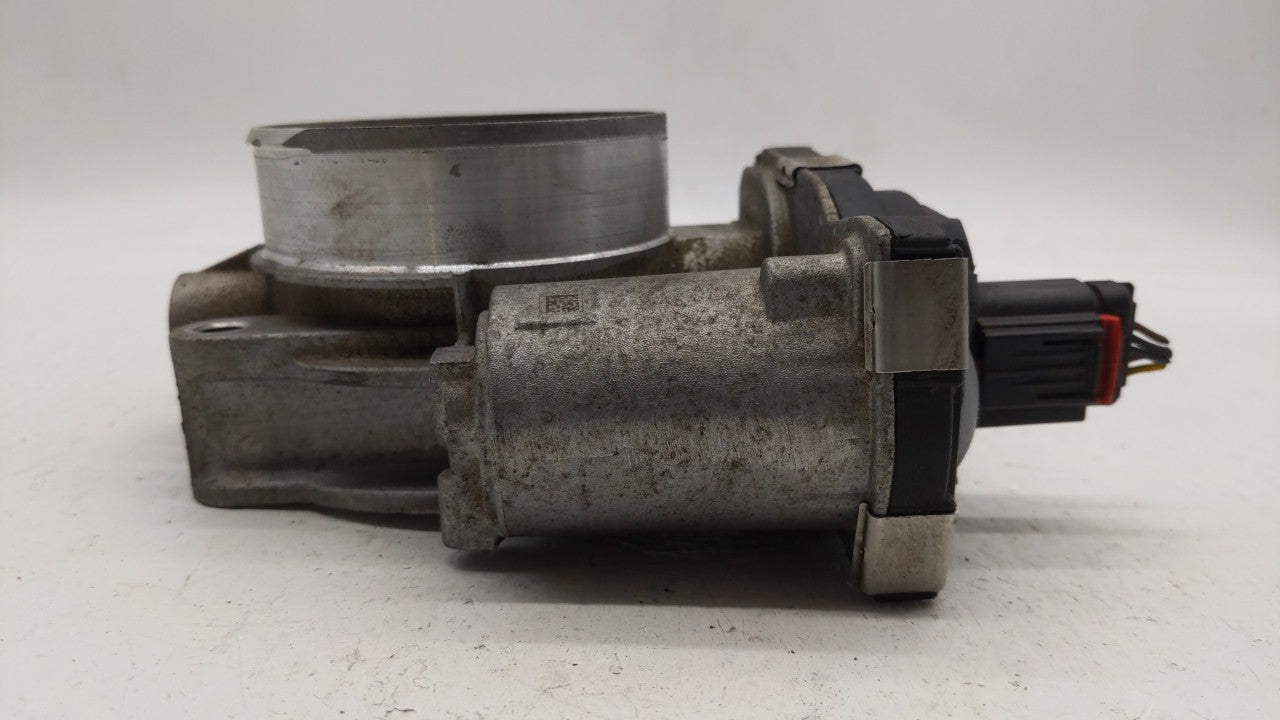 2016-2019 Chevrolet Silverado 1500 Throttle Body P/N:12669536AA 12676296AA, 12676296A Fits Fits 2016 2017 2018 2019 OEM Used