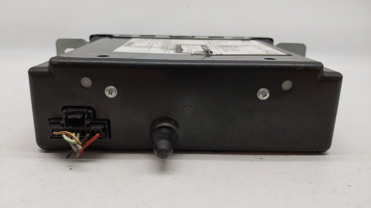 2015-2019 Chevrolet Silverado 1500 Radio AM FM Cd Player Receiver Replacement P/N:13594481 84016435 Fits OEM Used Auto Parts