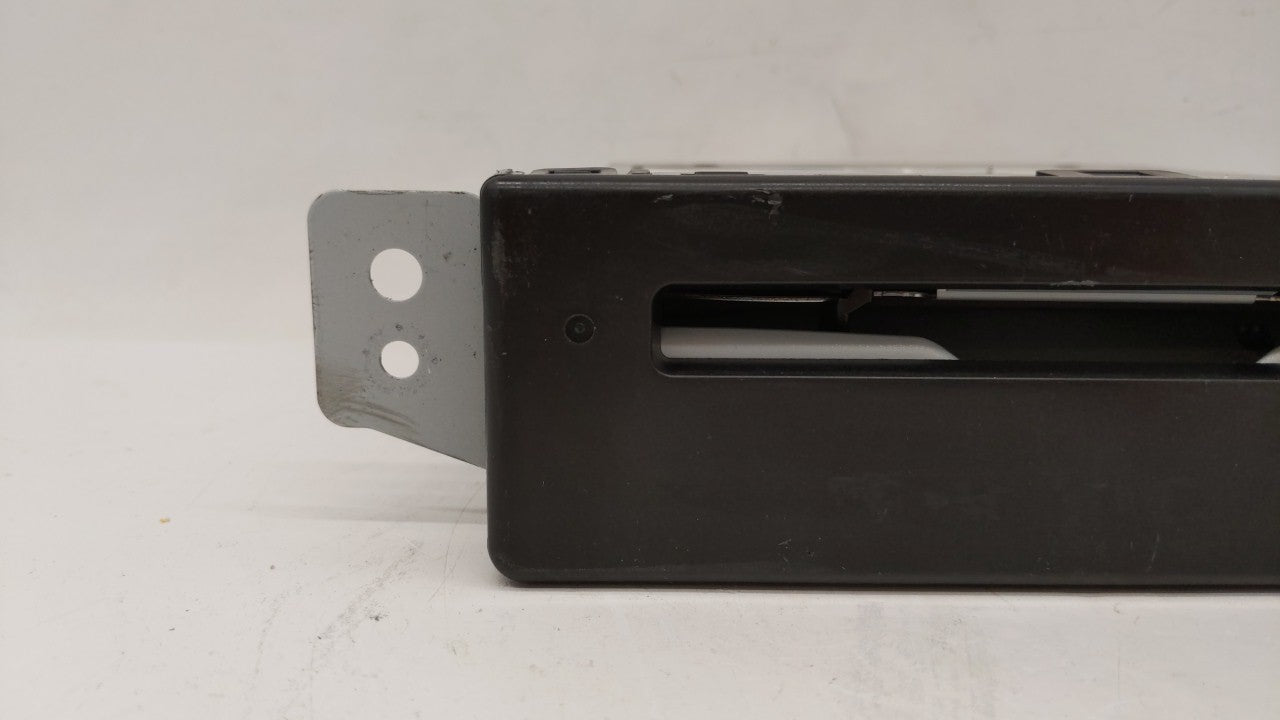 2015-2019 Chevrolet Silverado 1500 Am Fm Cd Player Radio Receiver - Oemusedautoparts1.com