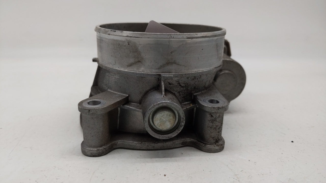 2014-2019 Chevrolet Silverado 1500 Throttle Body P/N:12678224 12617792 Fits Fits 2014 2015 2016 2017 2018 2019 OEM Used Auto