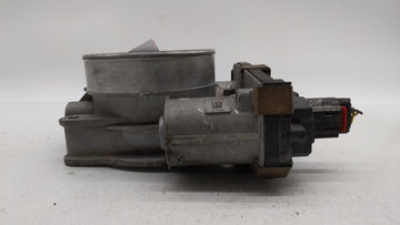 2014-2019 Chevrolet Silverado 1500 Throttle Body P/N:12678224 12617792 Fits Fits 2014 2015 2016 2017 2018 2019 OEM Used Auto Parts