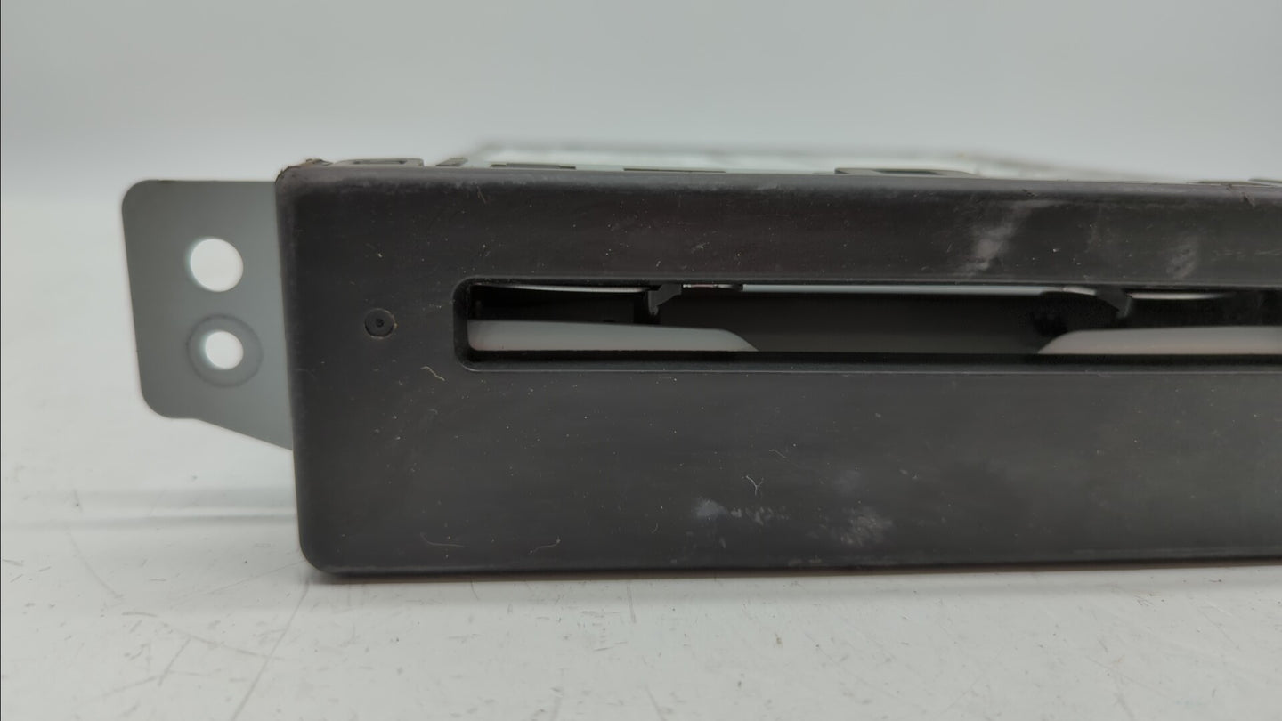 2015-2019 Chevrolet Silverado 1500 Radio AM FM Cd Player Receiver Replacement P/N:13594481 84016435 Fits OEM Used Auto Parts