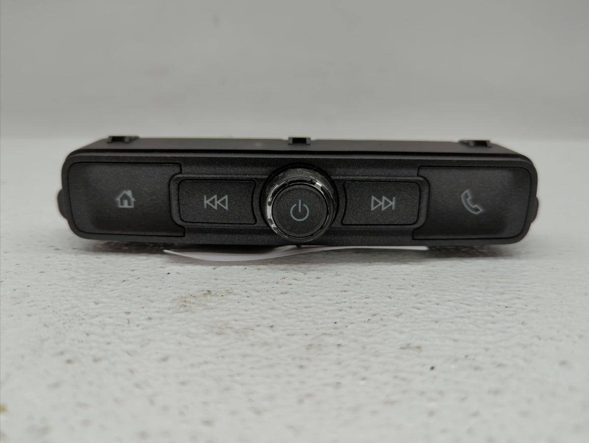 2016-2018 Chevrolet Silverado 1500 Am Fm Cd Player Radio Receiver - Oemusedautoparts1.com