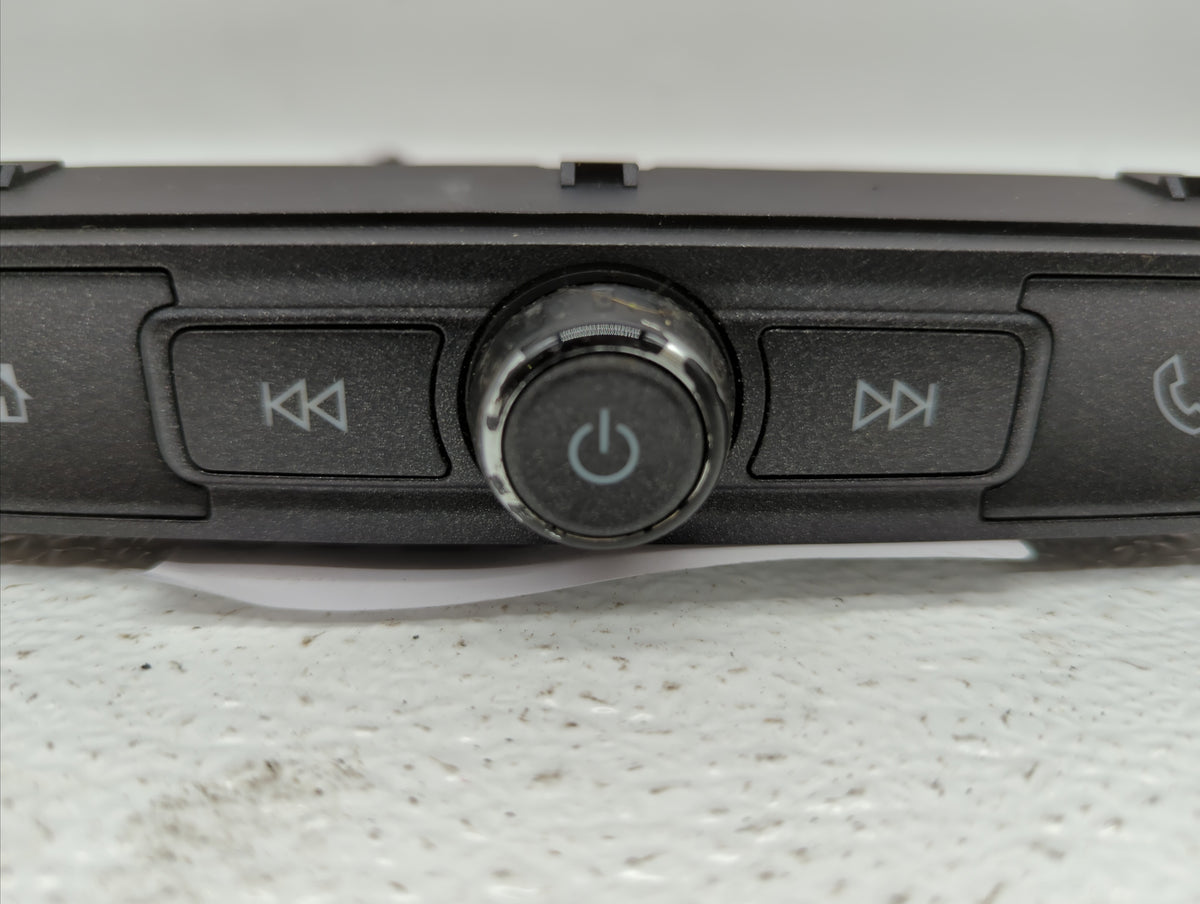 2016-2018 Chevrolet Silverado 1500 Am Fm Cd Player Radio Receiver - Oemusedautoparts1.com