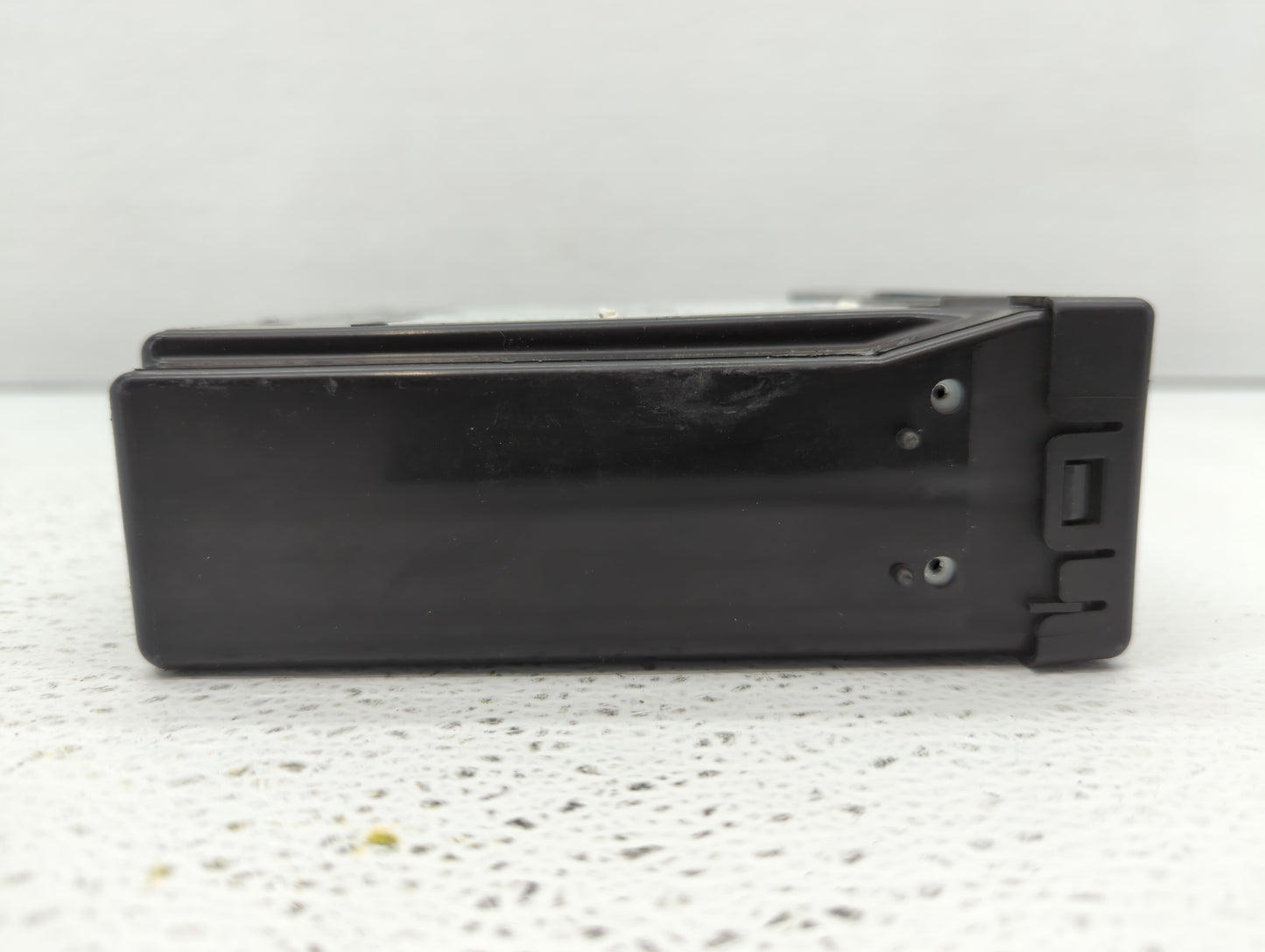 2017-2017 Chevrolet Silverado 1500 Am Fm Cd Player Radio Receiver - Oemusedautoparts1.com