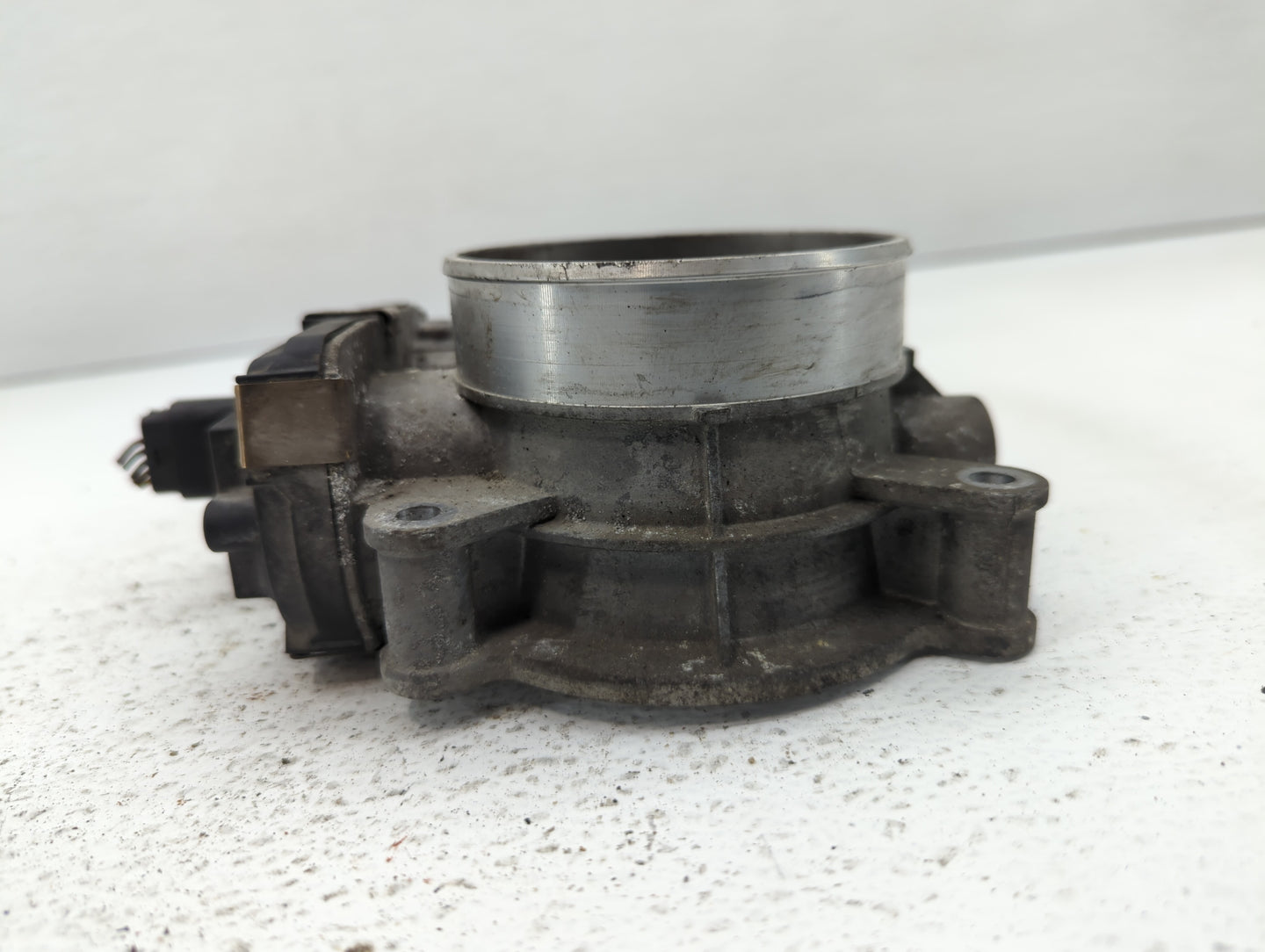2014-2022 Chevrolet Silverado 1500 Throttle Body P/N:12617792 12678224 Fits Fits 2014 2015 2016 2017 2018 2019 2020 2021 202