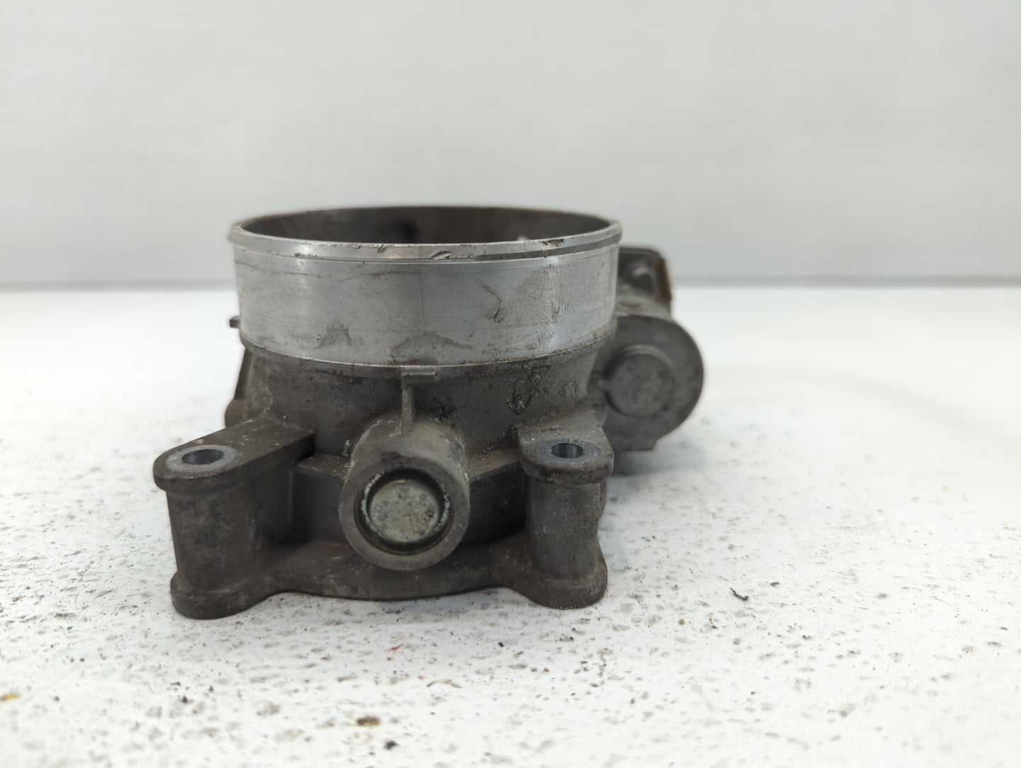 2014-2022 Chevrolet Silverado 1500 Throttle Body P/N:12617792 12678224 Fits Fits 2014 2015 2016 2017 2018 2019 2020 2021 202