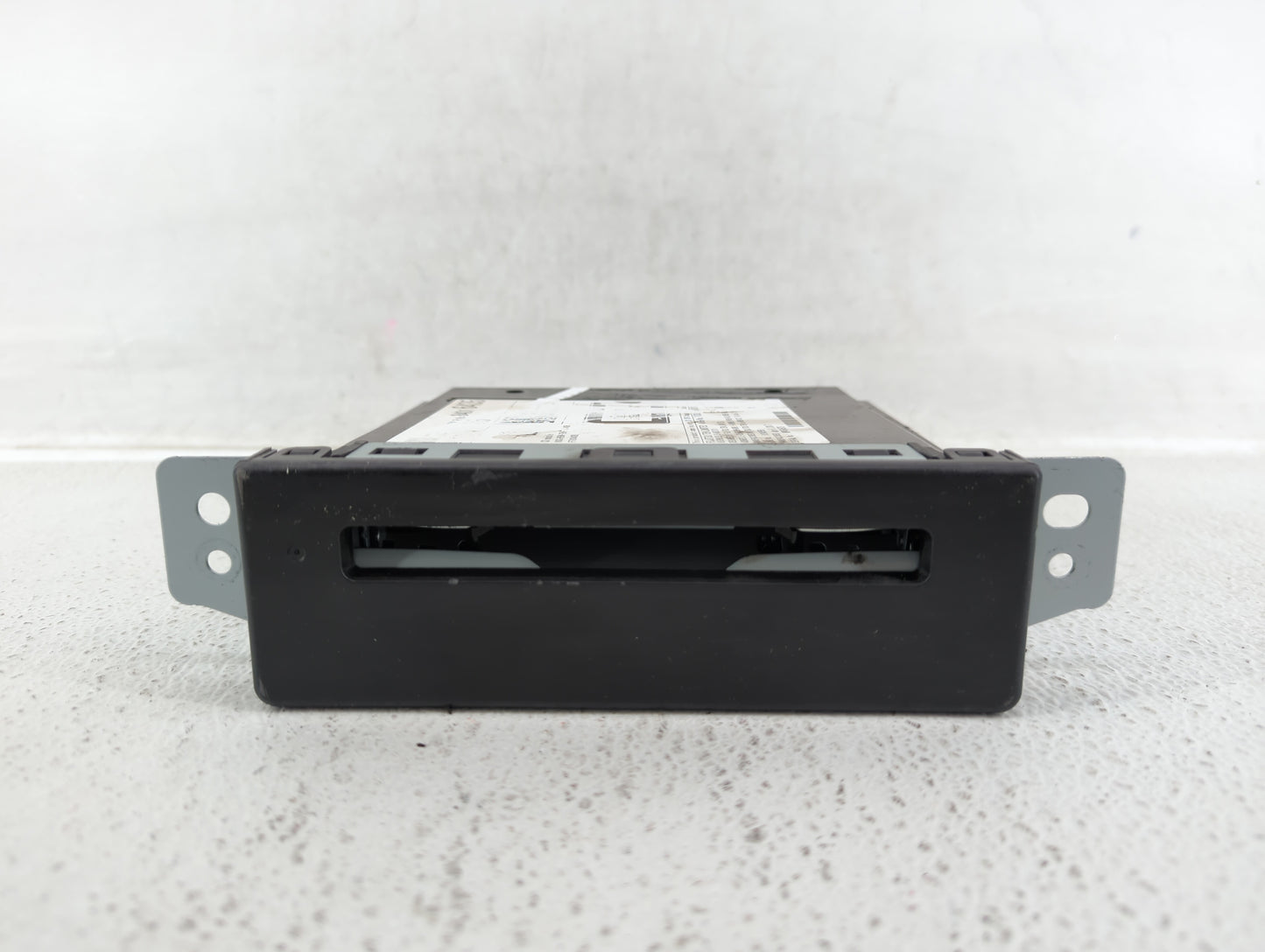 2015-2019 Chevrolet Silverado 1500 Am Fm Cd Player Radio Receiver - Oemusedautoparts1.com