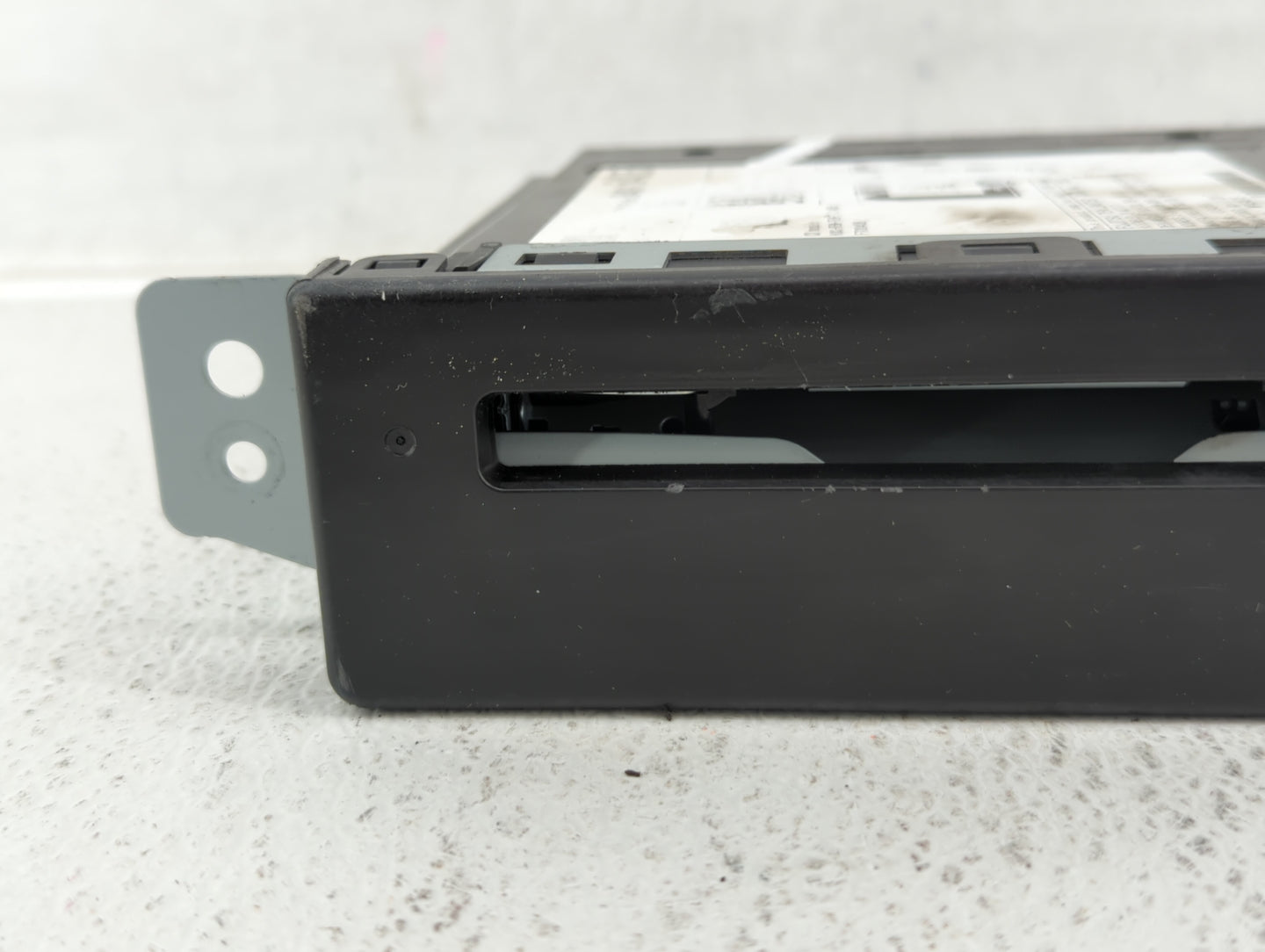 2015-2019 Chevrolet Silverado 1500 Am Fm Cd Player Radio Receiver - Oemusedautoparts1.com