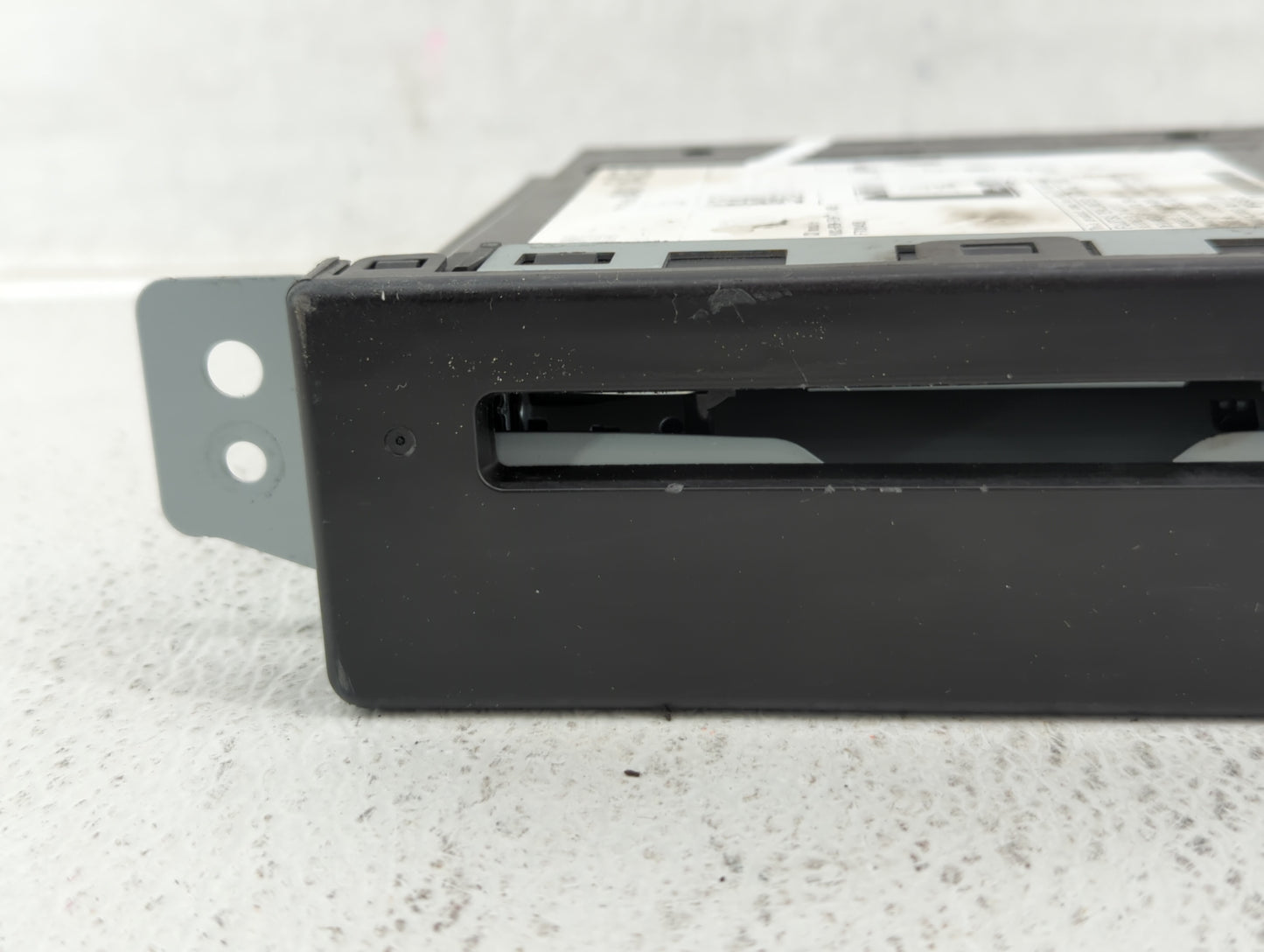 2015-2019 Chevrolet Silverado 1500 Am Fm Cd Player Radio Receiver - Oemusedautoparts1.com