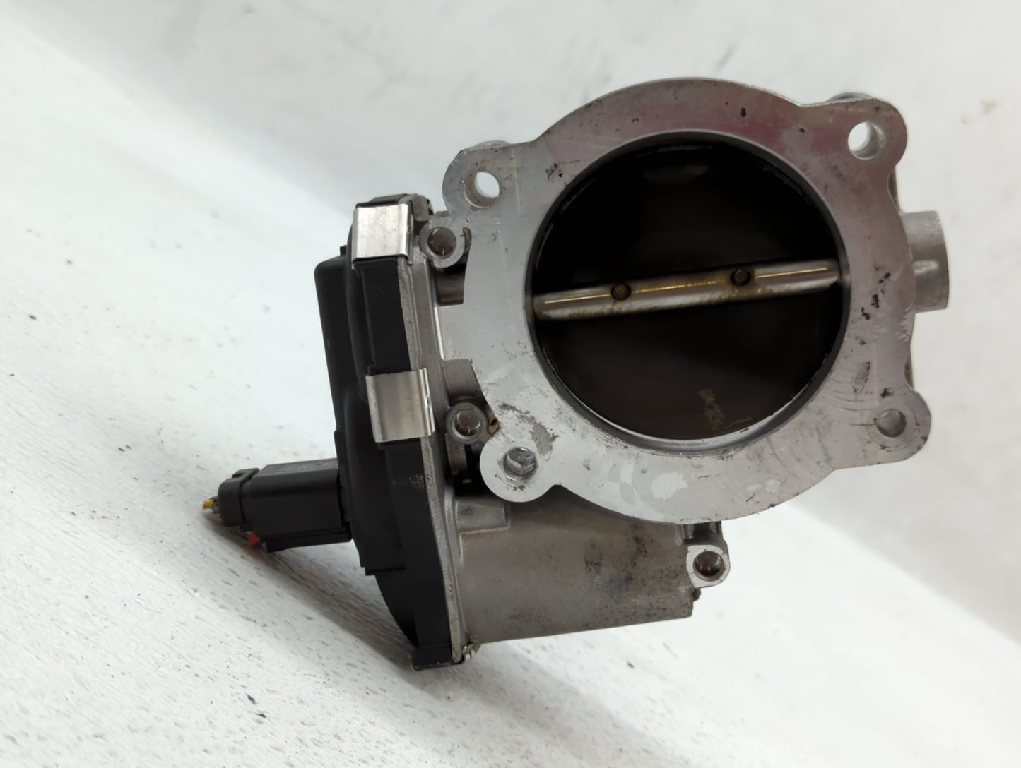 2017 Chevrolet Silverado 1500 Throttle Body P/N:12676296AA Fits Fits 2016 2018 2019 2020 2021 2022 OEM Used Auto Parts - Oem