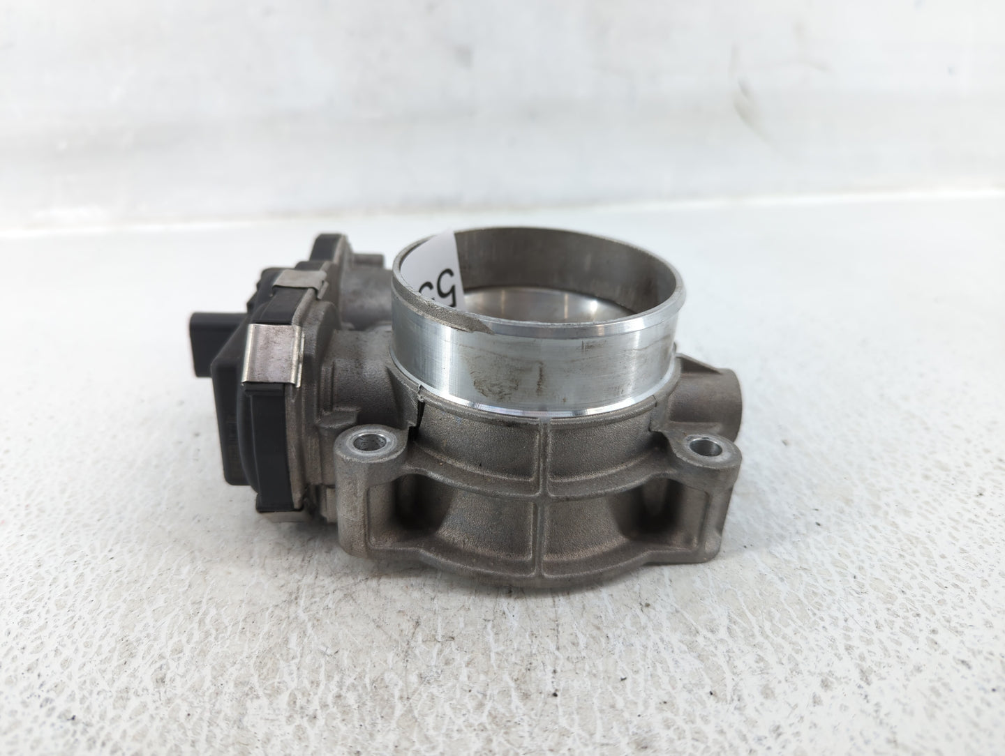 2016-2021 Chevrolet Silverado 1500 Throttle Body P/N:12676296AA Fits Fits 2016 2017 2018 2019 2020 2021 OEM Used Auto Parts 