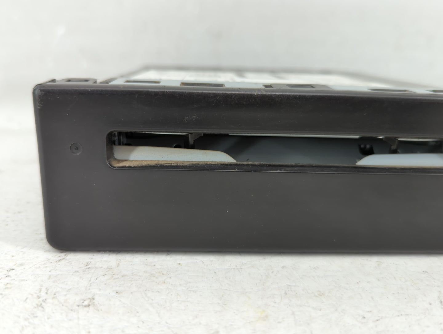 2015-2019 Chevrolet Silverado 1500 Am Fm Cd Player Radio Receiver - Oemusedautoparts1.com
