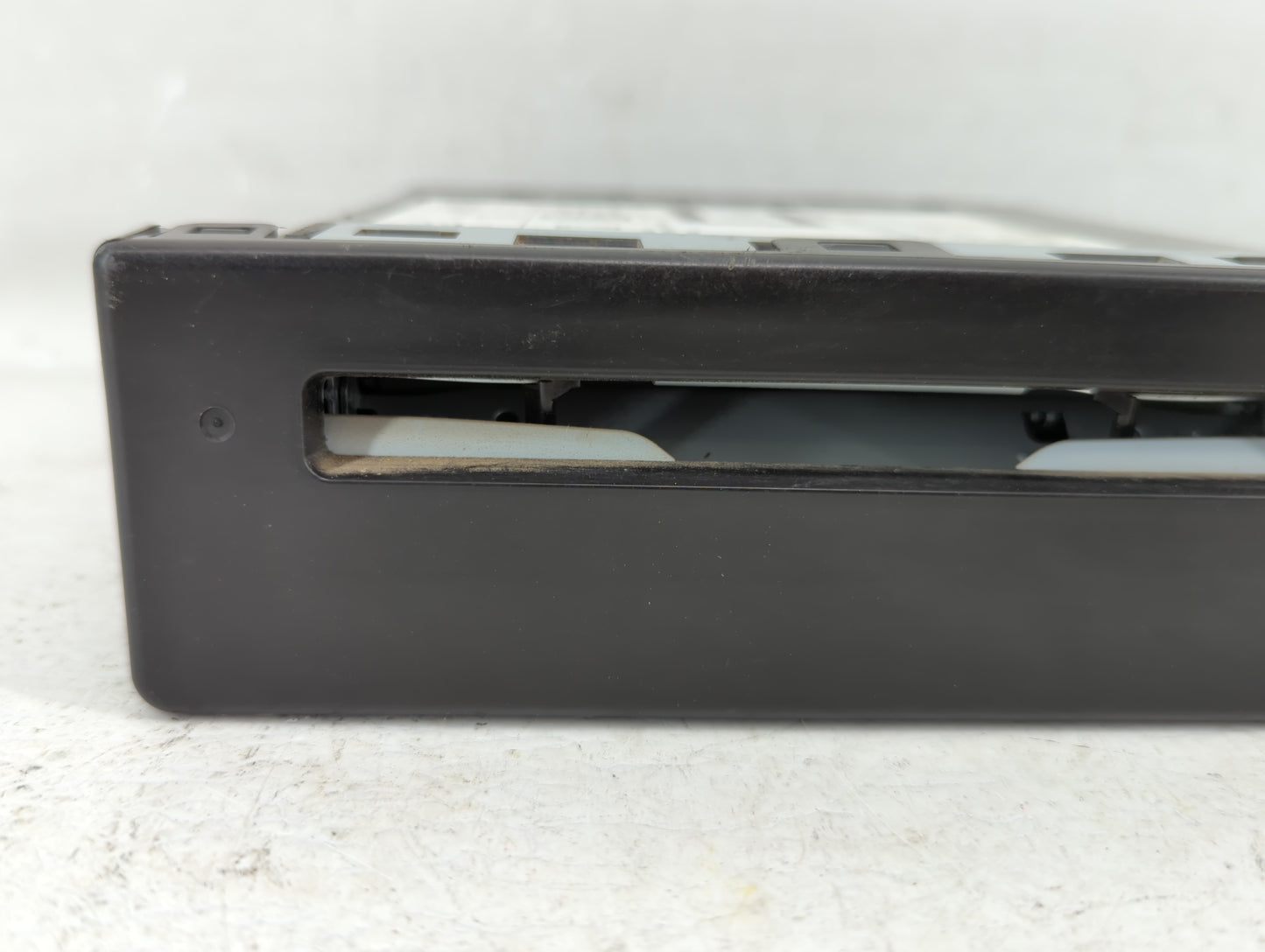 2015-2019 Chevrolet Silverado 1500 Am Fm Cd Player Radio Receiver - Oemusedautoparts1.com
