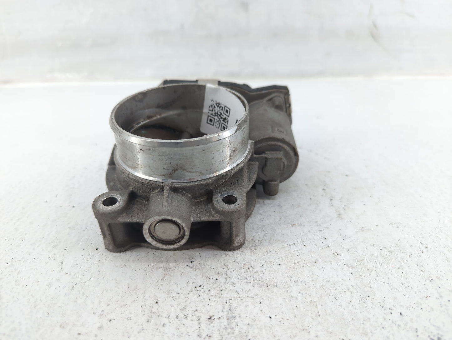 2016-2021 Chevrolet Silverado 1500 Throttle Body P/N:12676296AA Fits Fits 2016 2017 2018 2019 2020 2021 OEM Used Auto Parts 