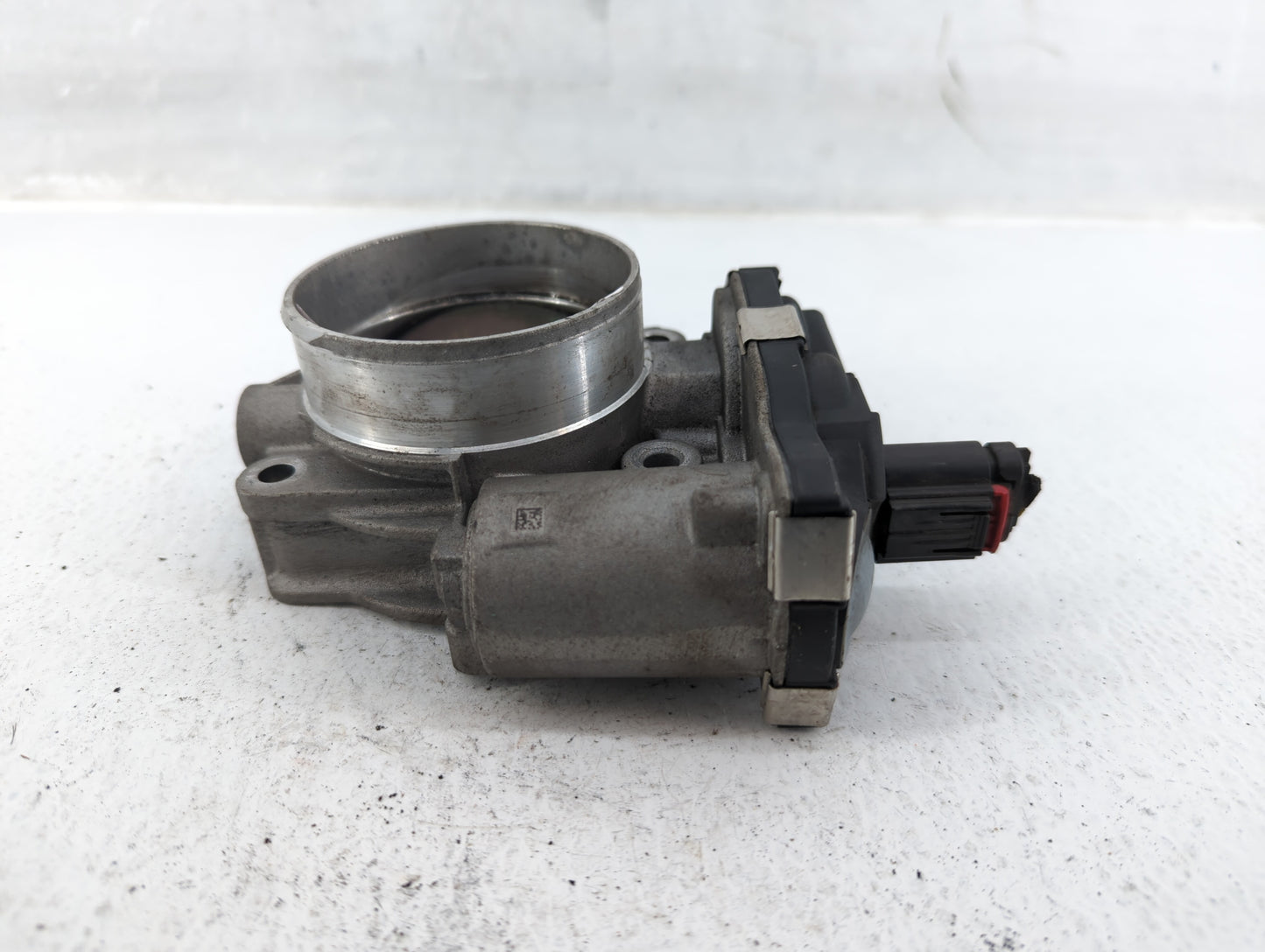 2016-2021 Chevrolet Silverado 1500 Throttle Body P/N:12676296AA Fits Fits 2016 2017 2018 2019 2020 2021 OEM Used Auto Parts 