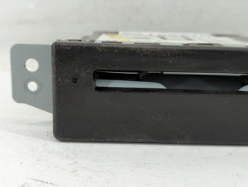 2015-2019 Chevrolet Silverado 1500 Am Fm Cd Player Radio Receiver 572881