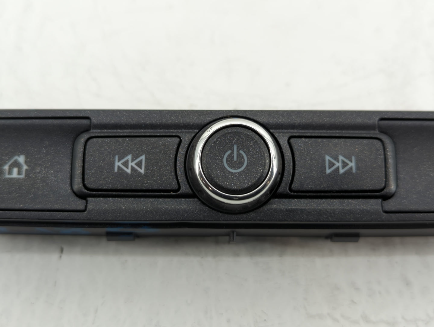 2016-2019 Chevrolet Silverado 1500 Radio AM FM Cd Player Receiver Replacement P/N:42516646 Fits Fits 2016 2017 2018 2019 OEM