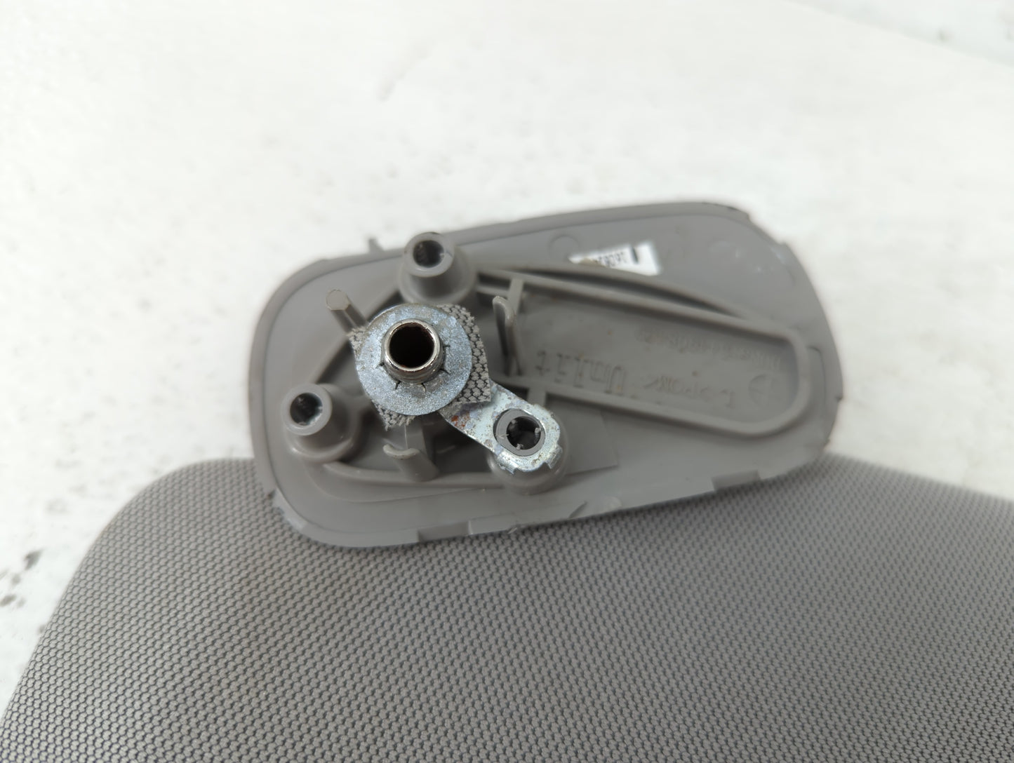 2014-2019 Chevrolet Silverado 1500 Sun Visor Shade Replacement Driver Left Mirror Fits Fits 2014 2015 2016 2017 2018 2019 OE