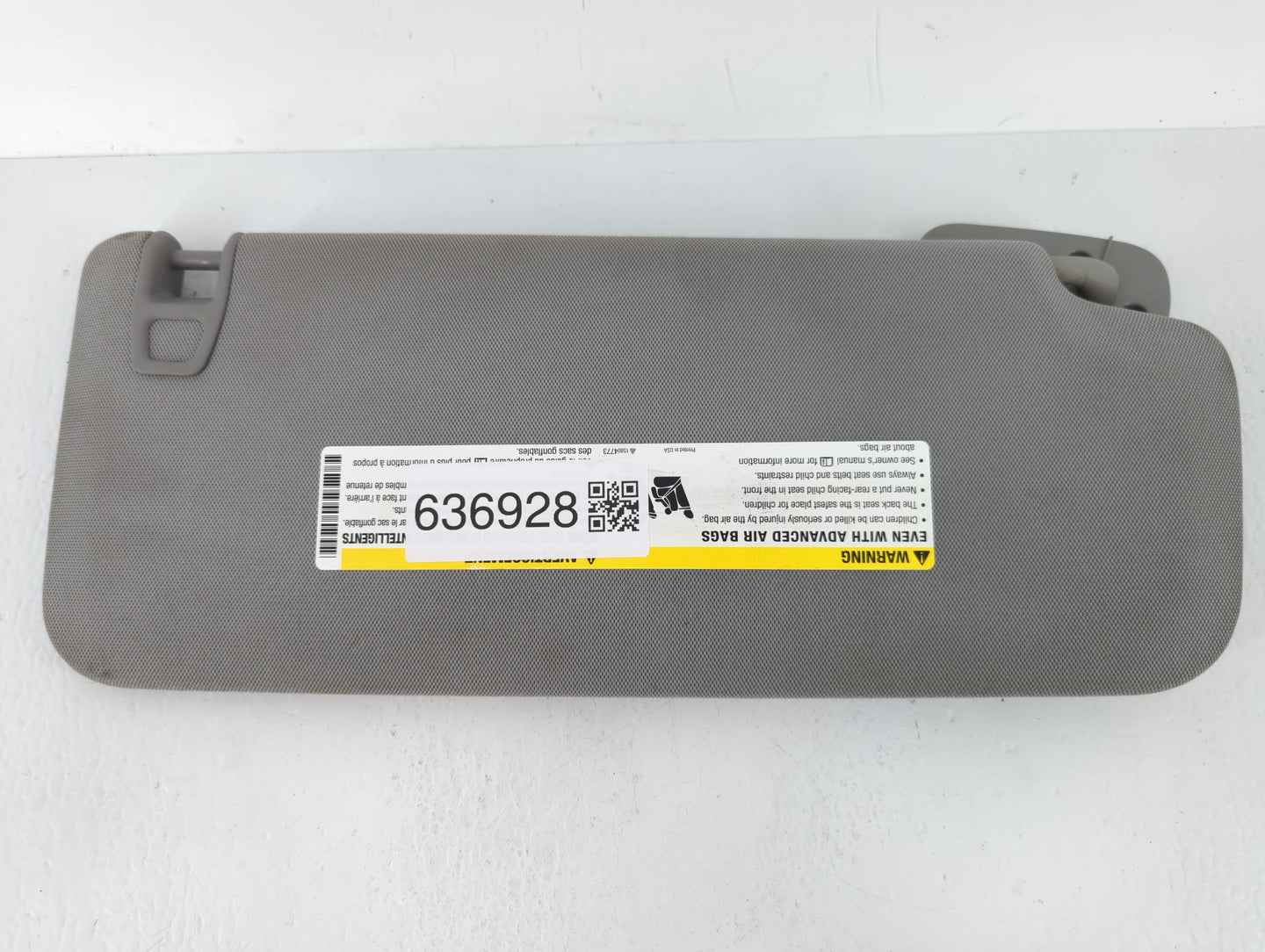 2014-2019 Chevrolet Silverado 1500 Sun Visor Shade Replacement Driver Left Mirror Fits Fits 2014 2015 2016 2017 2018 2019 OE