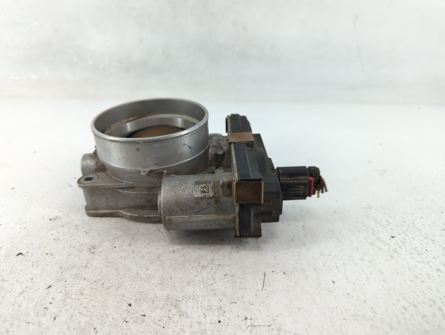 2014-2022 Chevrolet Silverado 1500 Throttle Body P/N:12678224 Fits Fits 2014 2015 2016 2017 2018 2019 2020 2021 2022 OEM Use