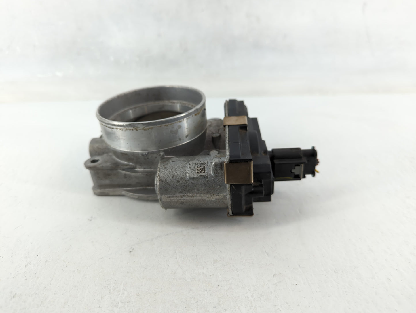 2014-2022 Chevrolet Silverado 1500 Throttle Body P/N:12678224 Fits Fits 2014 2015 2016 2017 2018 2019 2020 2021 2022 OEM Use