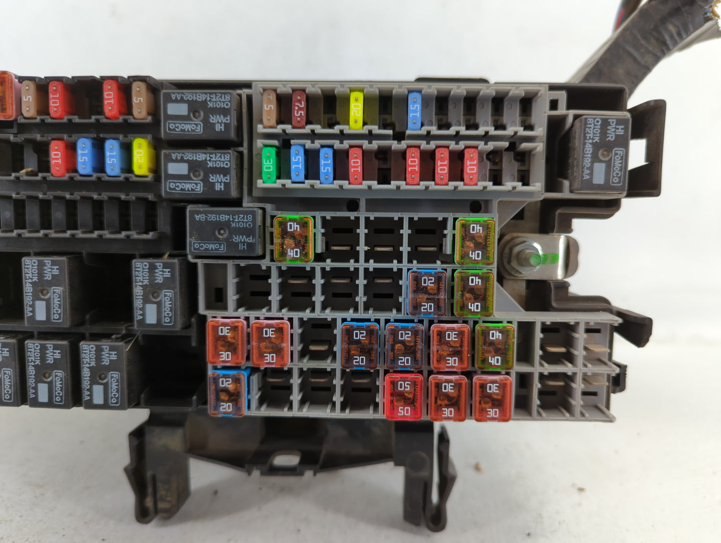 2017-2018 Chevrolet Silverado 1500 Fusebox Fuse Box Panel Relay Module P/N:BT4T-14A003-AA Fits Fits 2017 2018 2019 OEM Used 