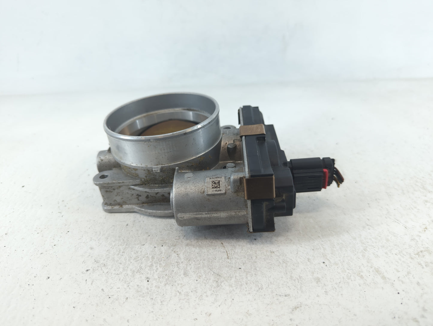 2014-2022 Chevrolet Silverado 1500 Throttle Body P/N:12617792 Fits Fits 2014 2015 2016 2017 2018 2019 2020 2021 2022 OEM Use