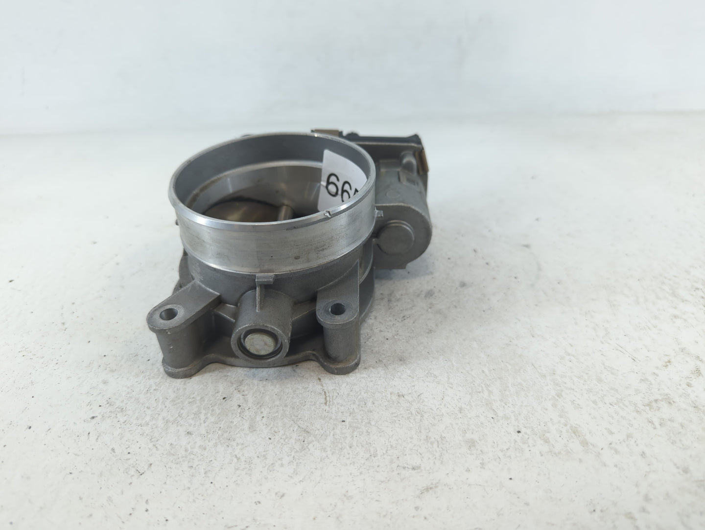 2014-2022 Chevrolet Silverado 1500 Throttle Body P/N:12617792 Fits Fits 2014 2015 2016 2017 2018 2019 2020 2021 2022 OEM Use