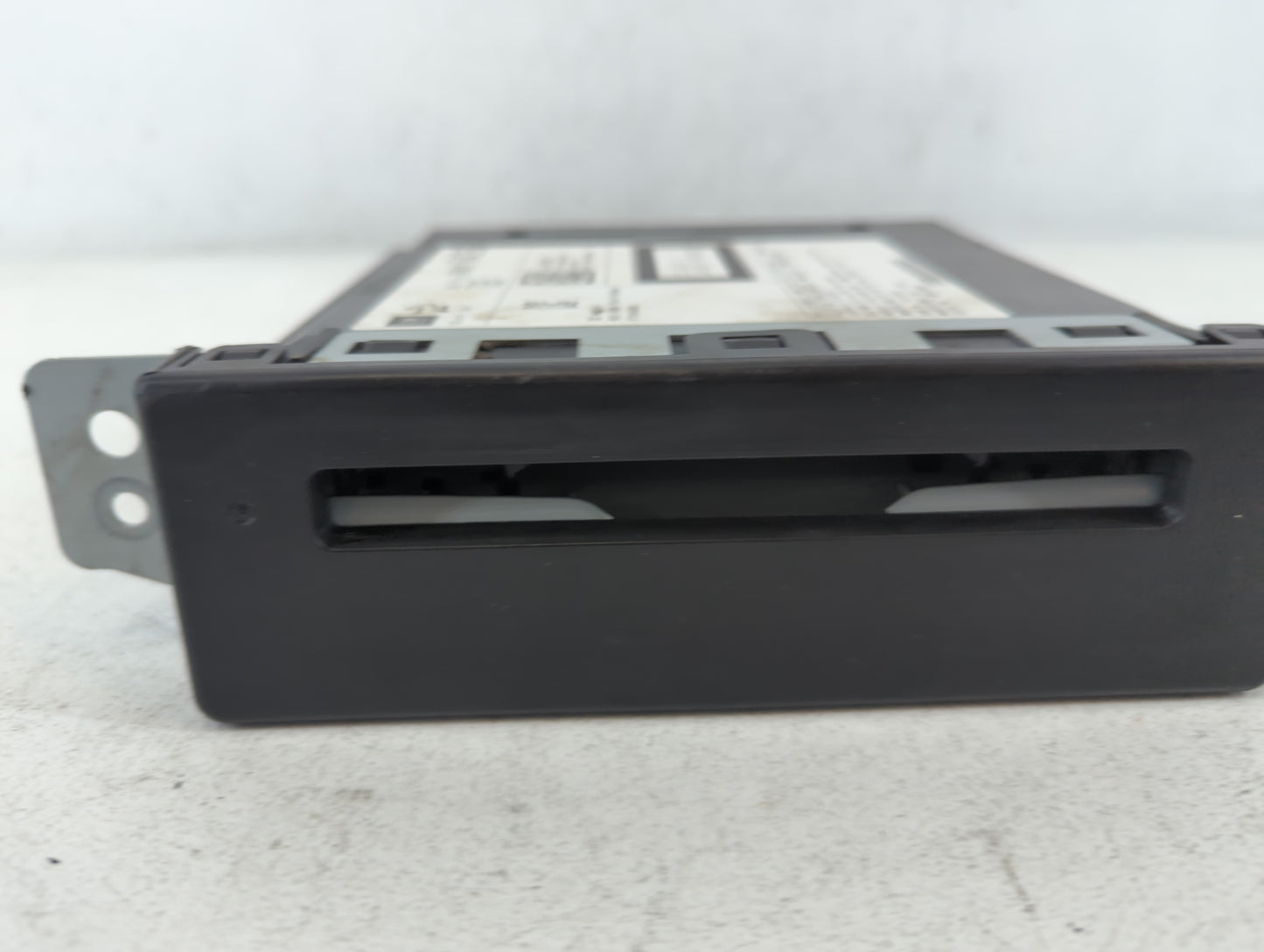 2015-2019 Chevrolet Silverado 1500 Am Fm Cd Player Radio Receiver - Oemusedautoparts1.com