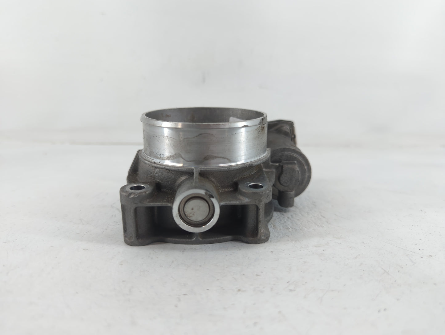 2017 Chevrolet Silverado 1500 Throttle Body P/N:12676296AA Fits Fits 2016 2018 2019 2020 2021 2022 OEM Used Auto Parts - Oem