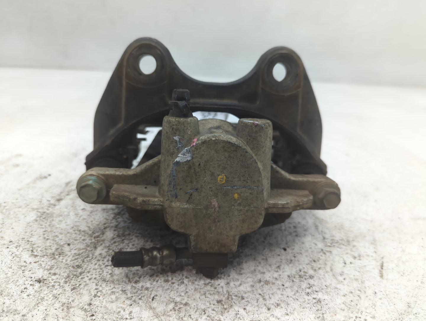 2007-2019 Chevrolet Silverado 1500 Front Passenger Right Brake Caliper - Oemusedautoparts1.com