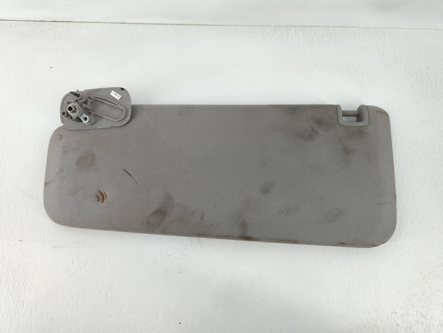 2014-2019 Chevrolet Silverado 1500 Sun Visor Shade Replacement Driver Left Mirror Fits Fits 2014 2015 2016 2017 2018 2019 OE