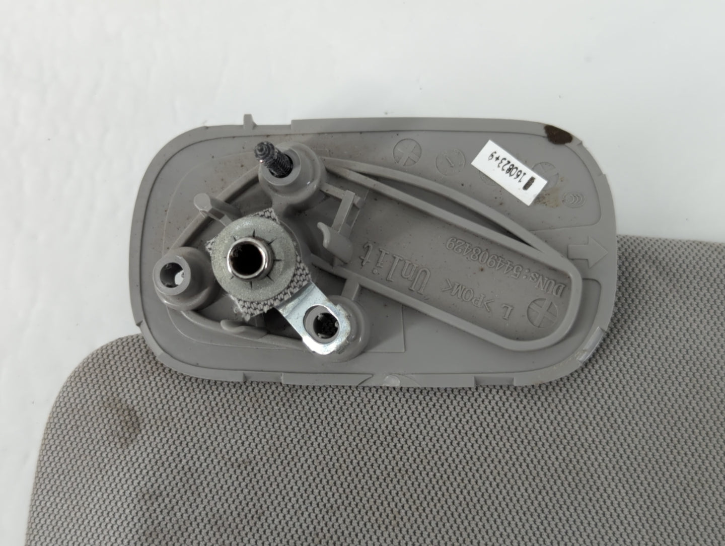 2014-2019 Chevrolet Silverado 1500 Sun Visor Shade Replacement Driver Left Mirror Fits Fits 2014 2015 2016 2017 2018 2019 OE