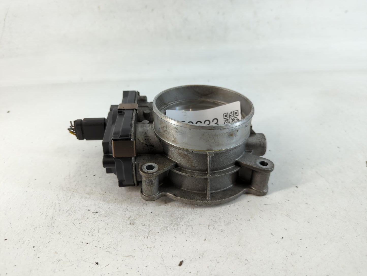 2014-2022 Chevrolet Silverado 1500 Throttle Body P/N:12617792 Fits Fits 2014 2015 2016 2017 2018 2019 2020 2021 2022 OEM Use