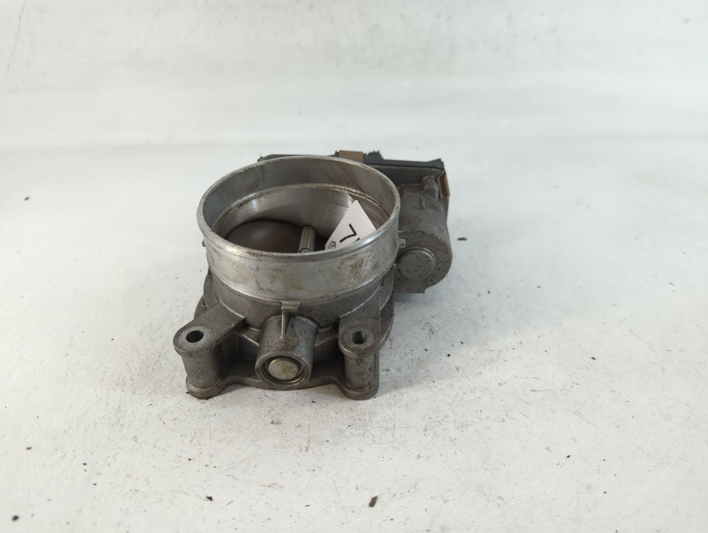 2014-2022 Chevrolet Silverado 1500 Throttle Body P/N:12617792 Fits Fits 2014 2015 2016 2017 2018 2019 2020 2021 2022 OEM Use