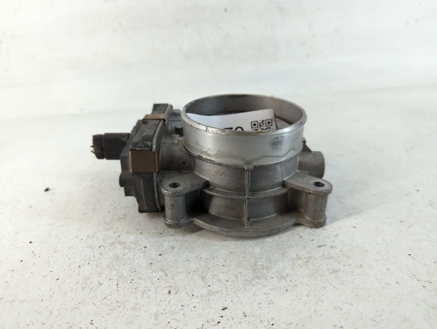 2014-2022 Chevrolet Silverado 1500 Throttle Body P/N:12617792 Fits Fits 2014 2015 2016 2017 2018 2019 2020 2021 2022 OEM Use