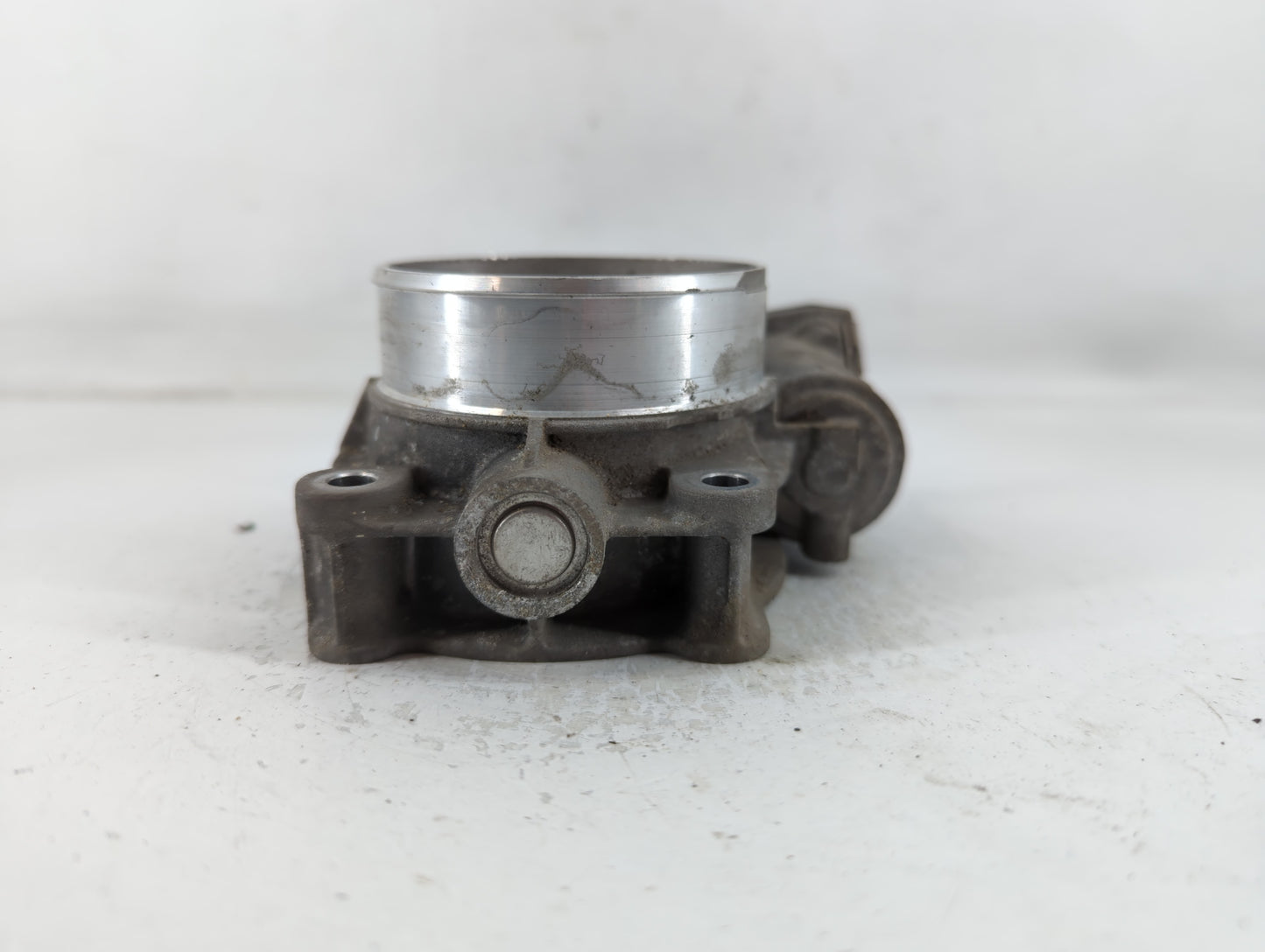 2017 Chevrolet Silverado 1500 Throttle Body P/N:12676296AA Fits Fits 2016 2018 2019 2020 2021 2022 OEM Used Auto Parts - Oem