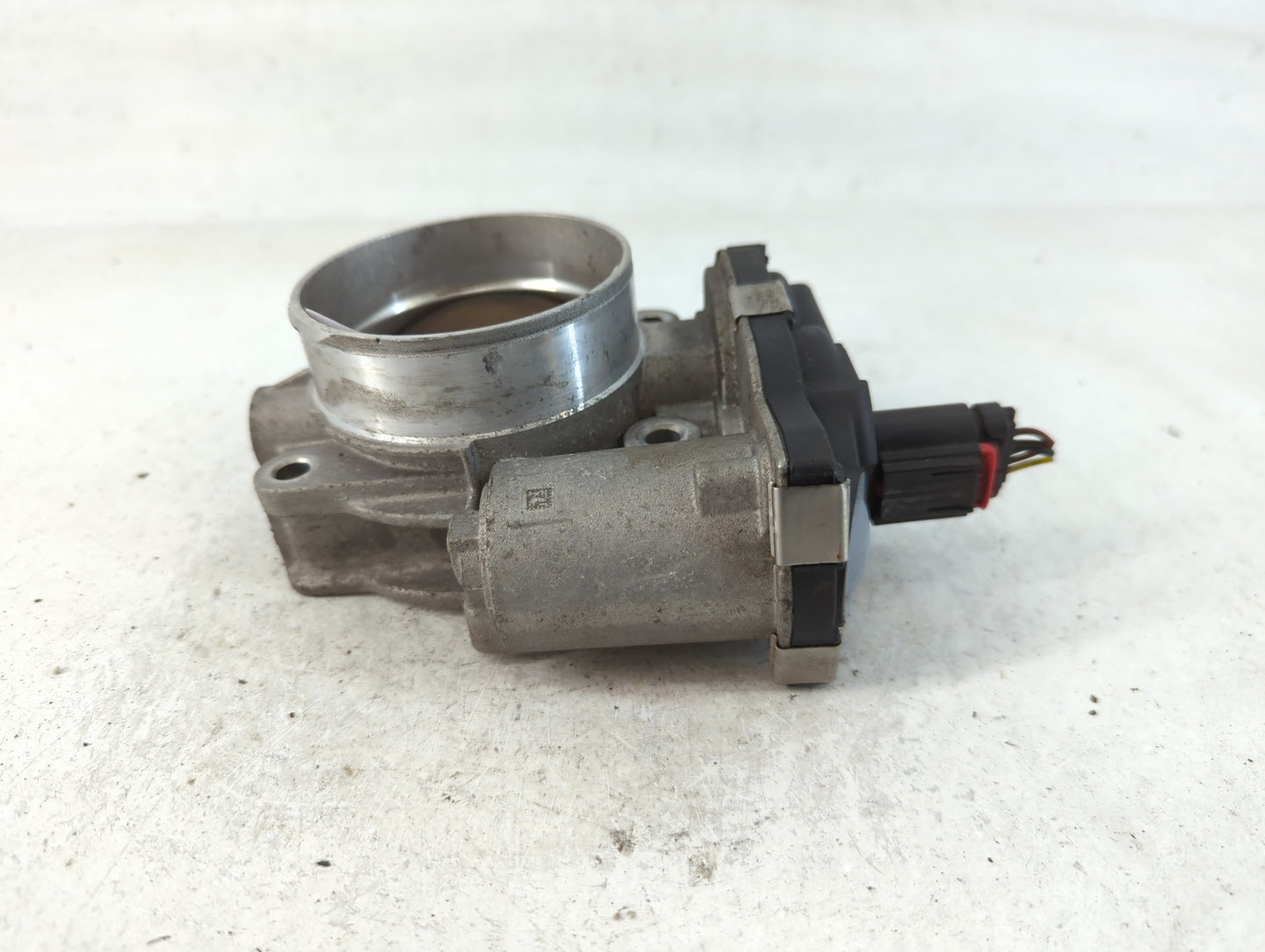 2017 Chevrolet Silverado 1500 Throttle Body P/N:12676296AA Fits Fits 2016 2018 2019 2020 2021 2022 OEM Used Auto Parts - Oem