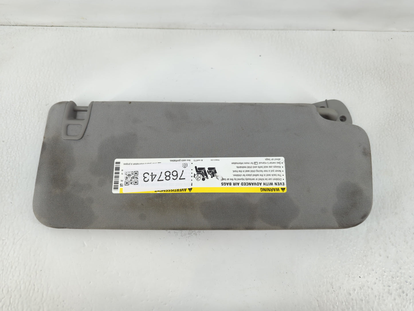 2014-2019 Chevrolet Silverado 1500 Sun Visor Shade Replacement Driver Left Mirror Fits Fits 2014 2015 2016 2017 2018 2019 OE