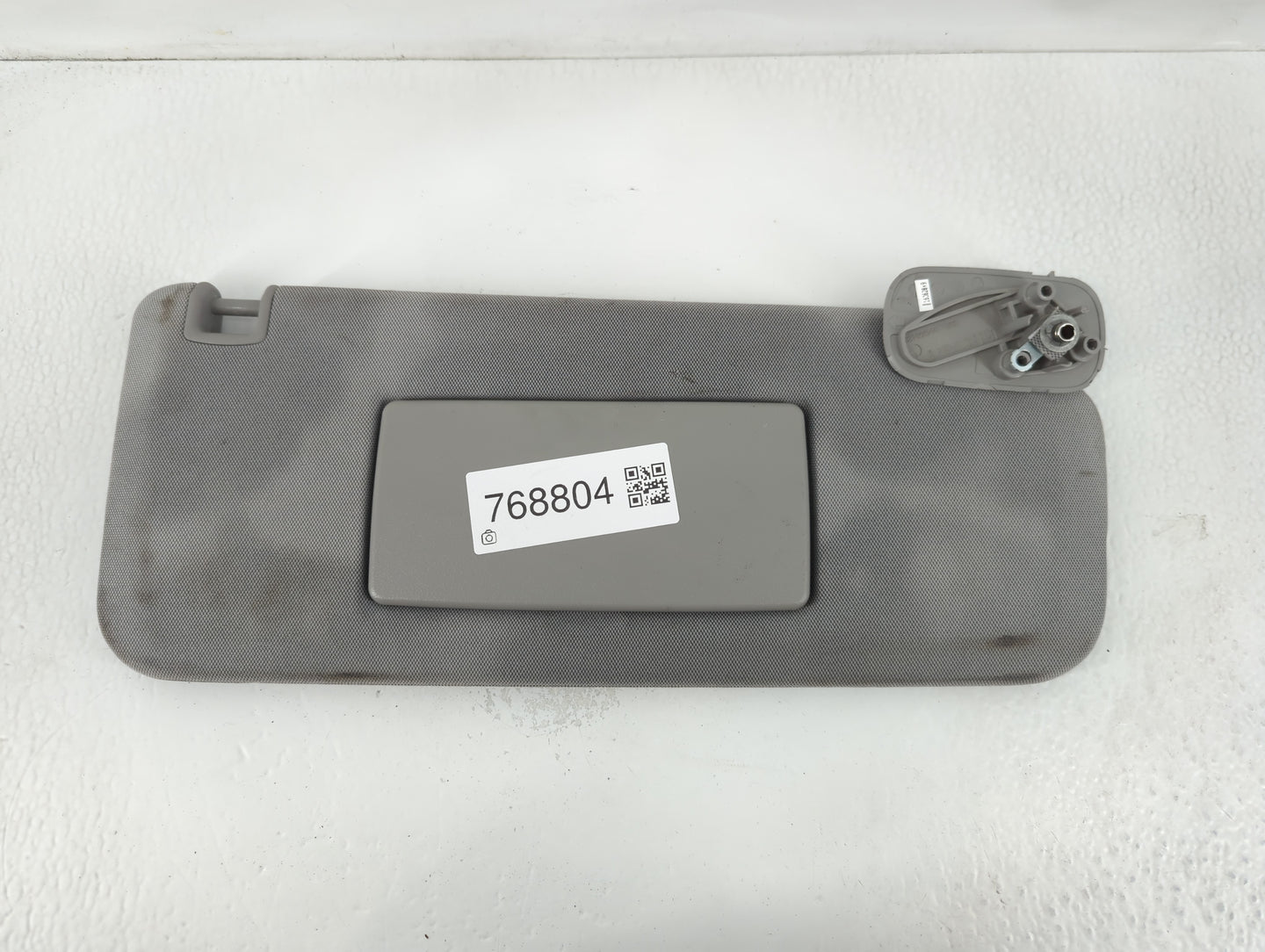 2014-2019 Chevrolet Silverado 1500 Sun Visor Shade Replacement Passenger Right Mirror Fits Fits 2014 2015 2016 2017 2018 201