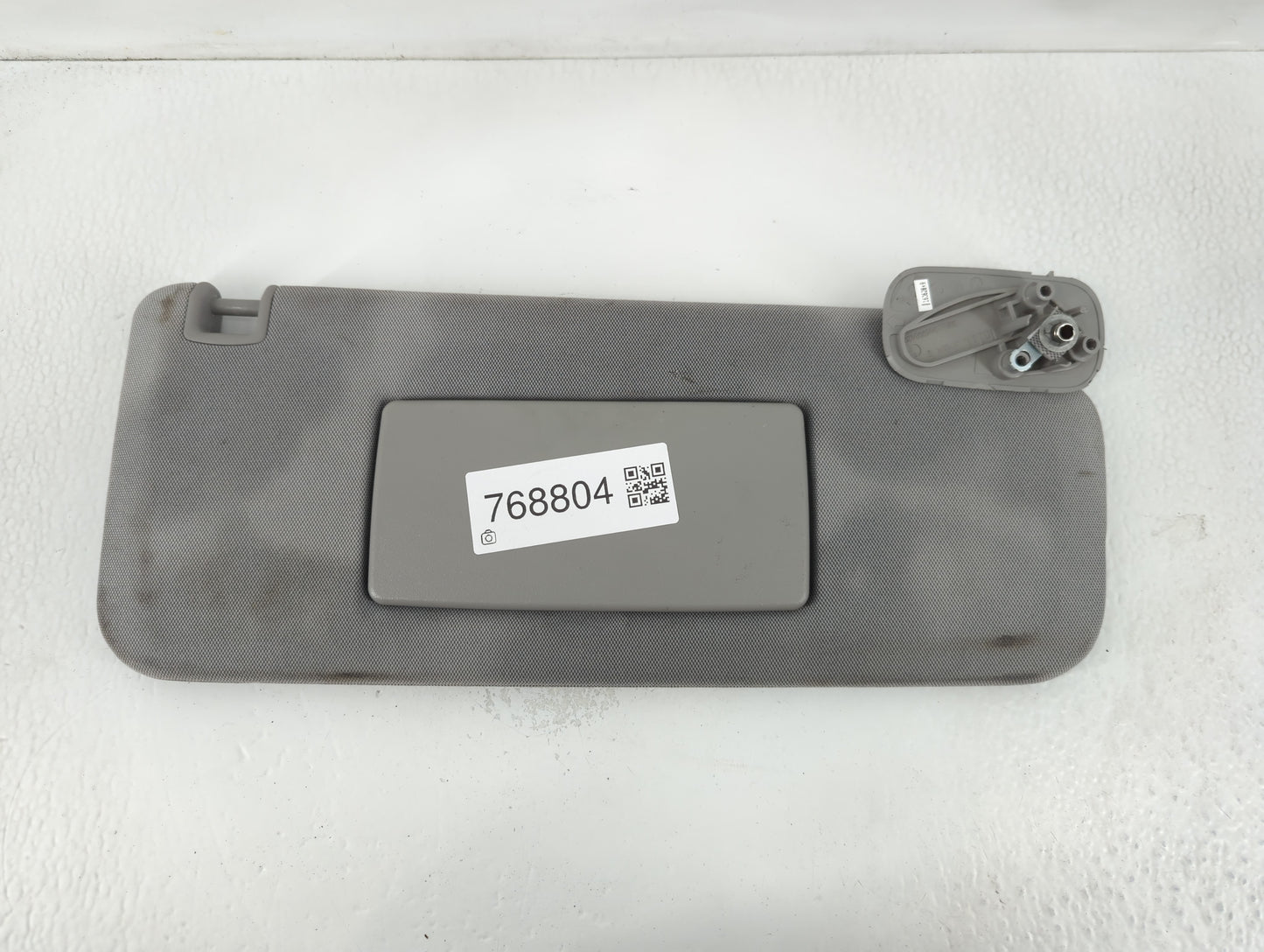 2014-2019 Chevrolet Silverado 1500 Sun Visor Shade Replacement Passenger Right Mirror Fits Fits 2014 2015 2016 2017 2018 201