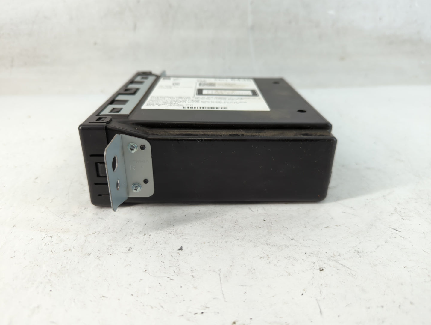 2015-2019 Chevrolet Silverado 1500 Radio AM FM Cd Player Receiver Replacement P/N:84016435 Fits Fits 2015 2016 2017 2018 201