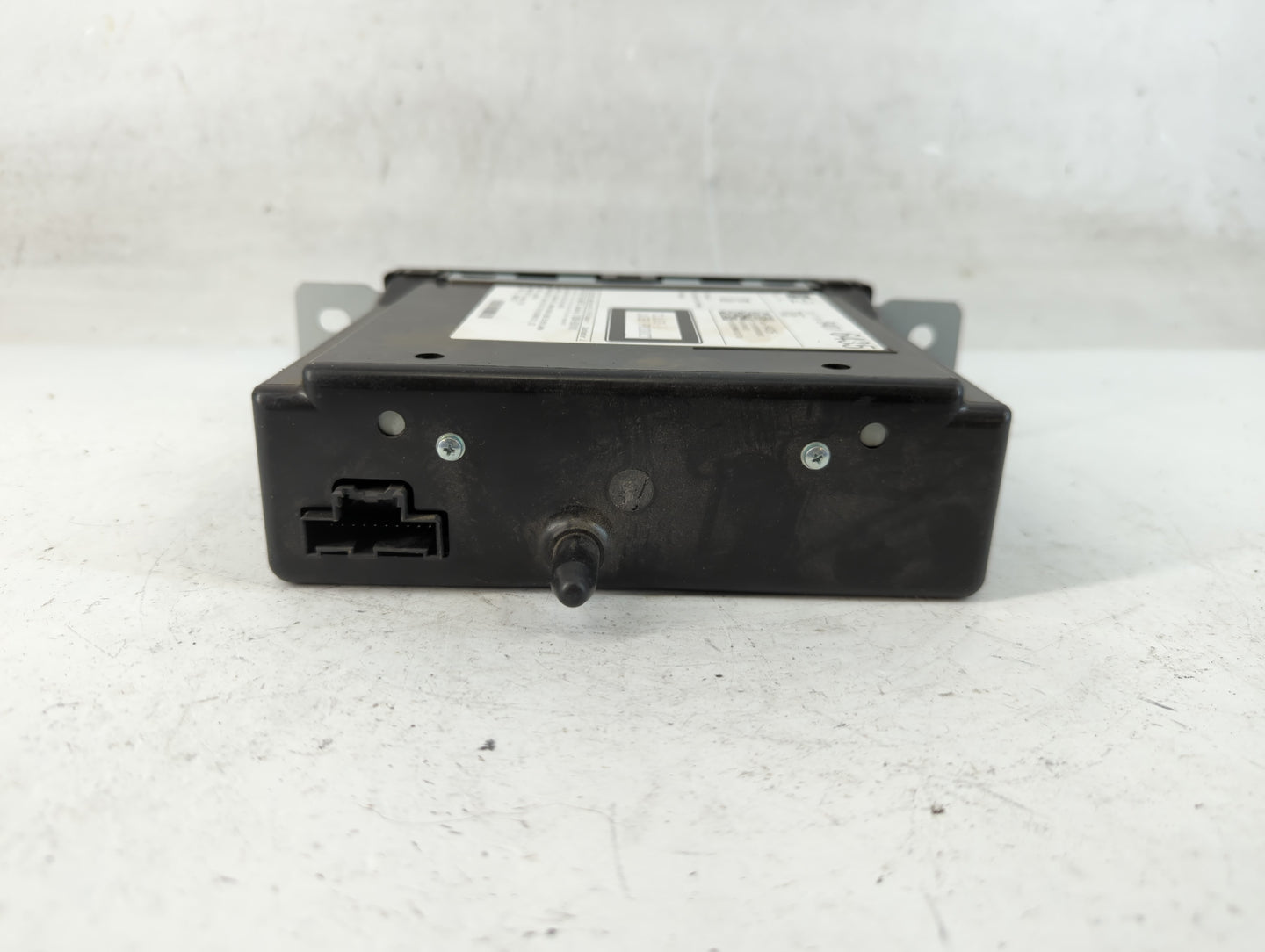 2015-2019 Chevrolet Silverado 1500 Radio AM FM Cd Player Receiver Replacement P/N:84016435 Fits Fits 2015 2016 2017 2018 201