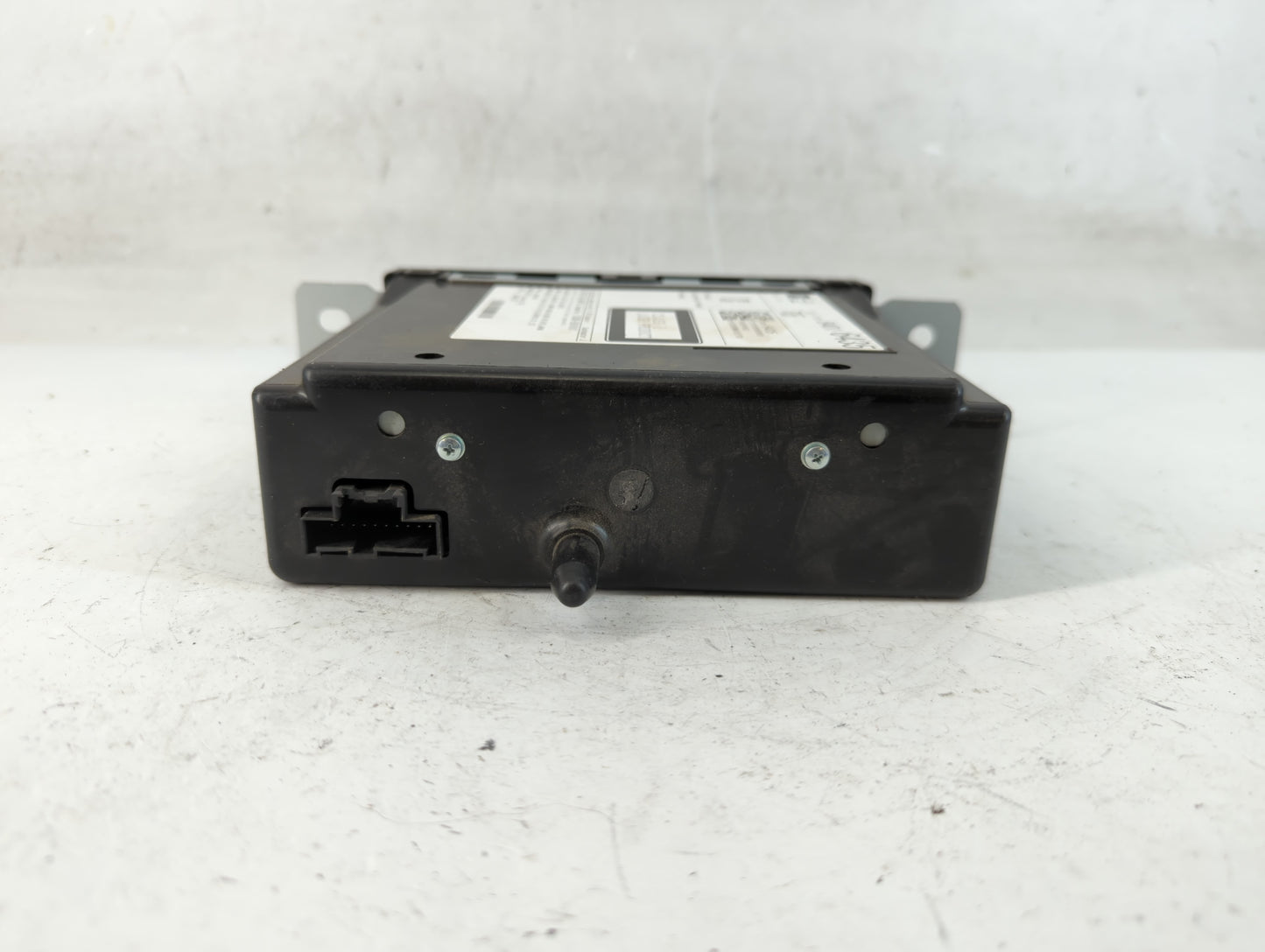 2015-2019 Chevrolet Silverado 1500 Radio AM FM Cd Player Receiver Replacement P/N:84016435 Fits Fits 2015 2016 2017 2018 201